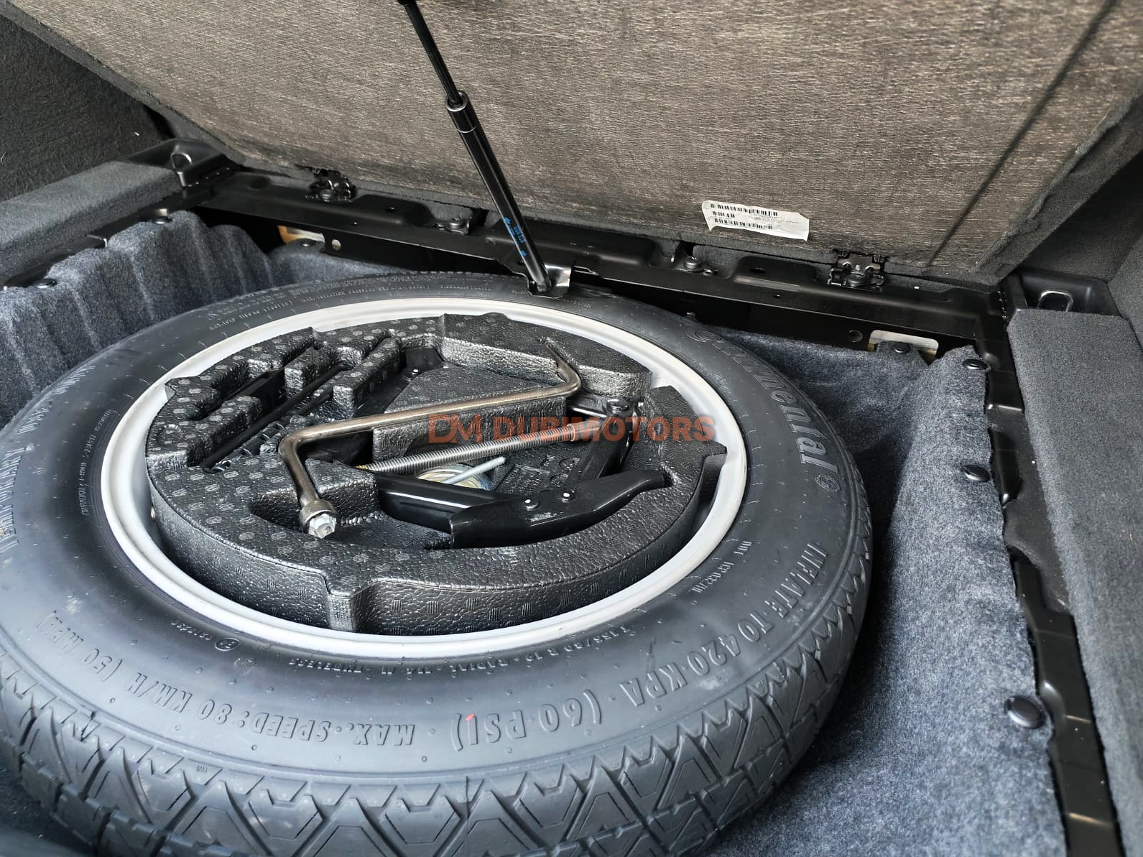2022 BMW X6 M50i for Sale in Abu Dhabi, photo 17 of 18