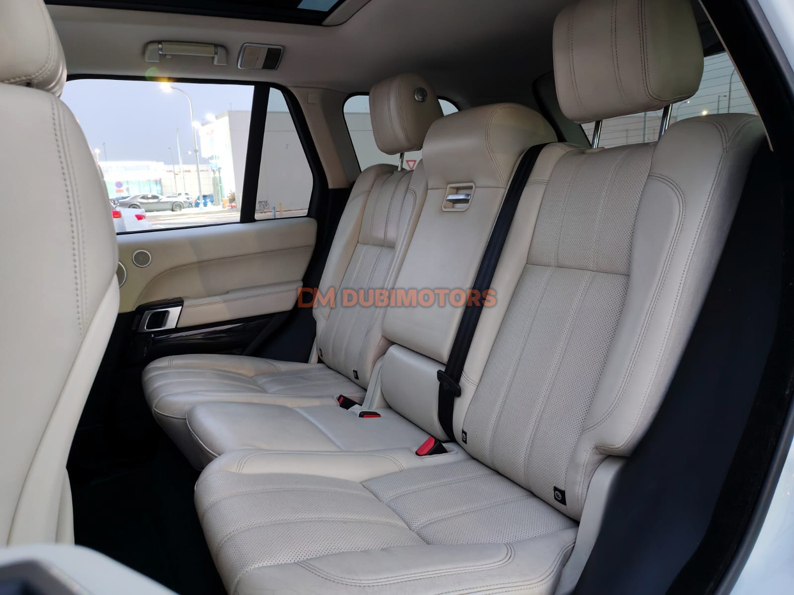 2016 Land Rover Range Rover Supercharged for Sale in Abu Dhabi, photo 11 of 18