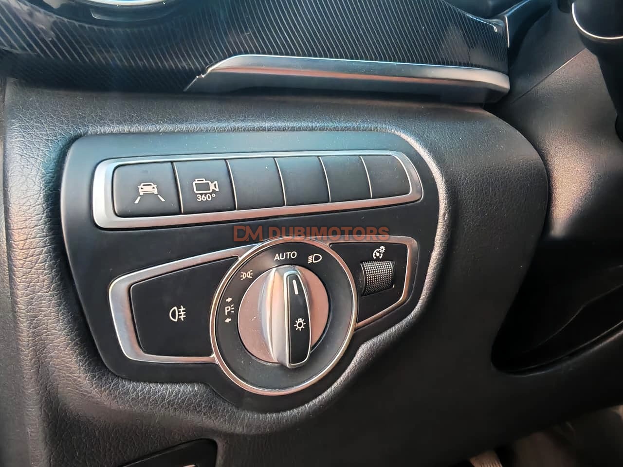 2022 Mercedes-Benz V-Class V 250 Falcon Edition for Sale in Abu Dhabi, photo 18 of 19