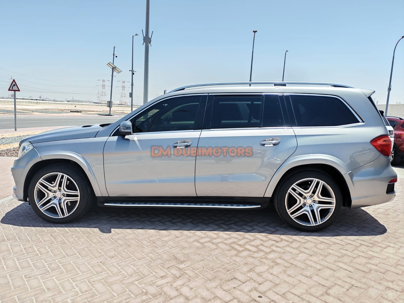 2014 Mercedes-Benz GL GL 500 for Sale in Abu Dhabi, photo 4 of 19