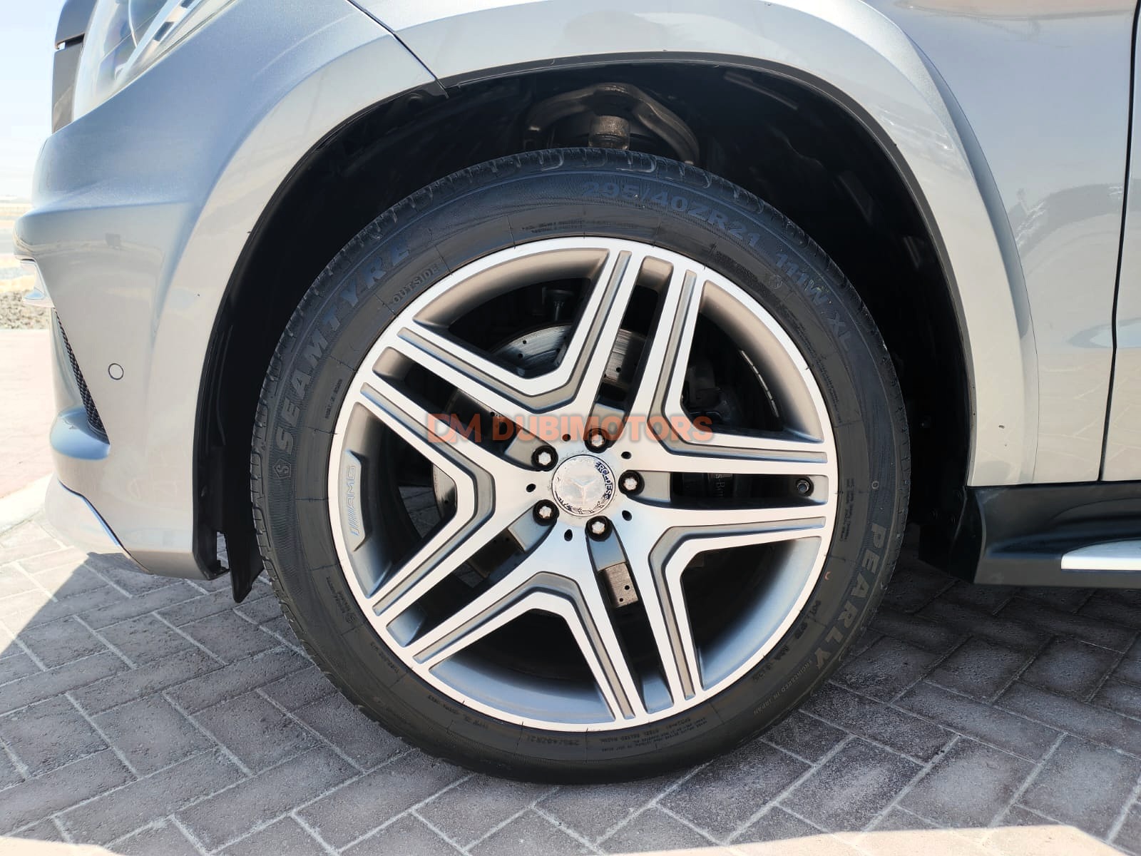 2014 Mercedes-Benz GL GL 500 for Sale in Abu Dhabi, photo 5 of 19