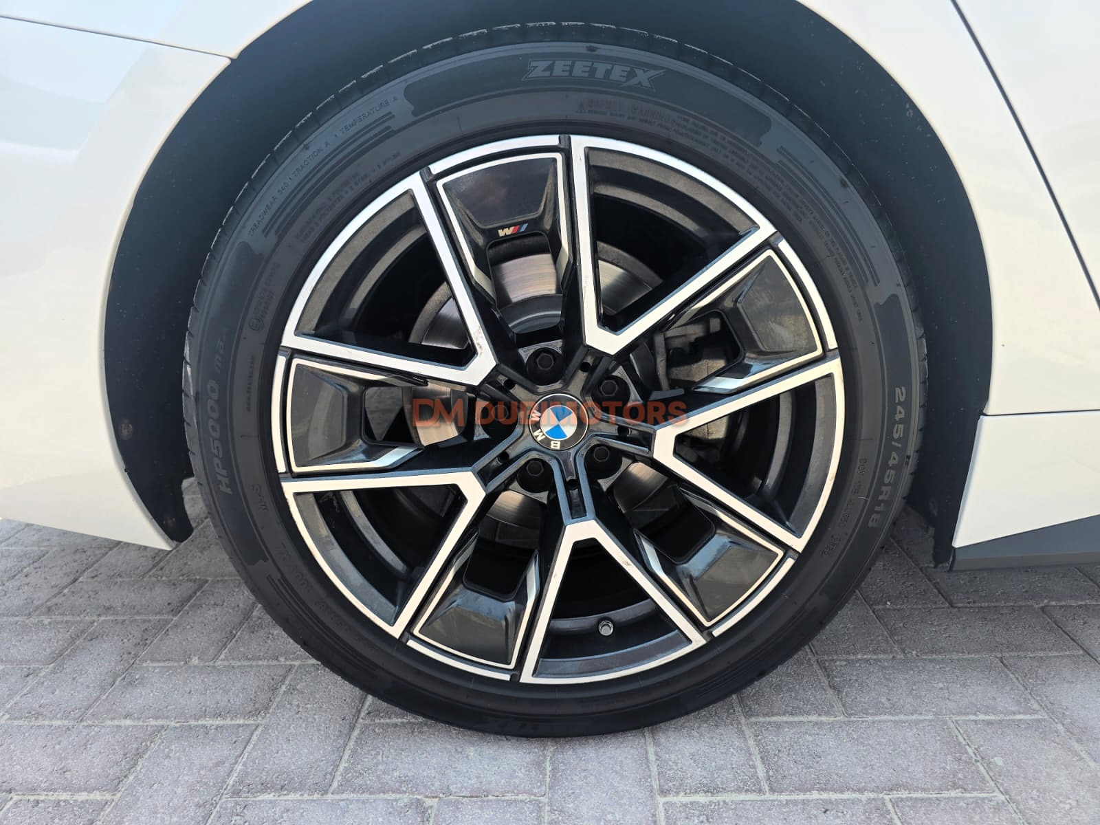 2022 BMW 4 Series 420i M Sport for Sale in Abu Dhabi, photo 4 of 18