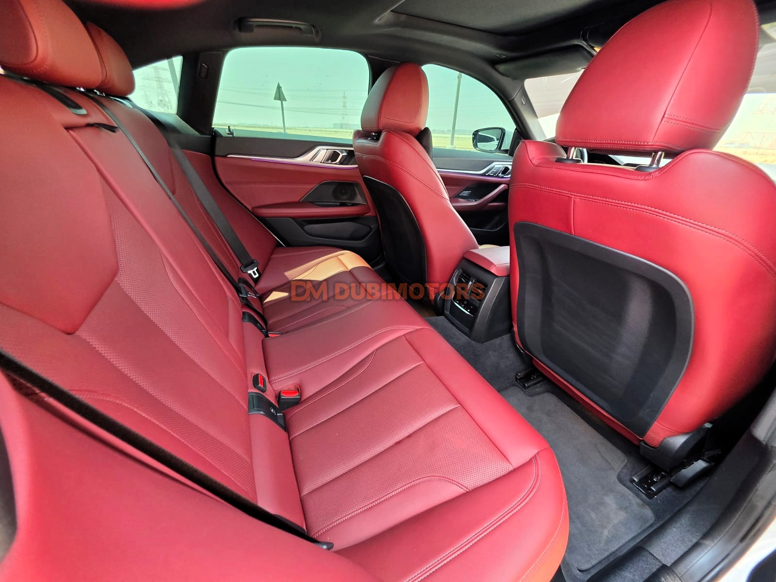 2022 BMW 4 Series 420i M Sport for Sale in Abu Dhabi, photo 18 of 18