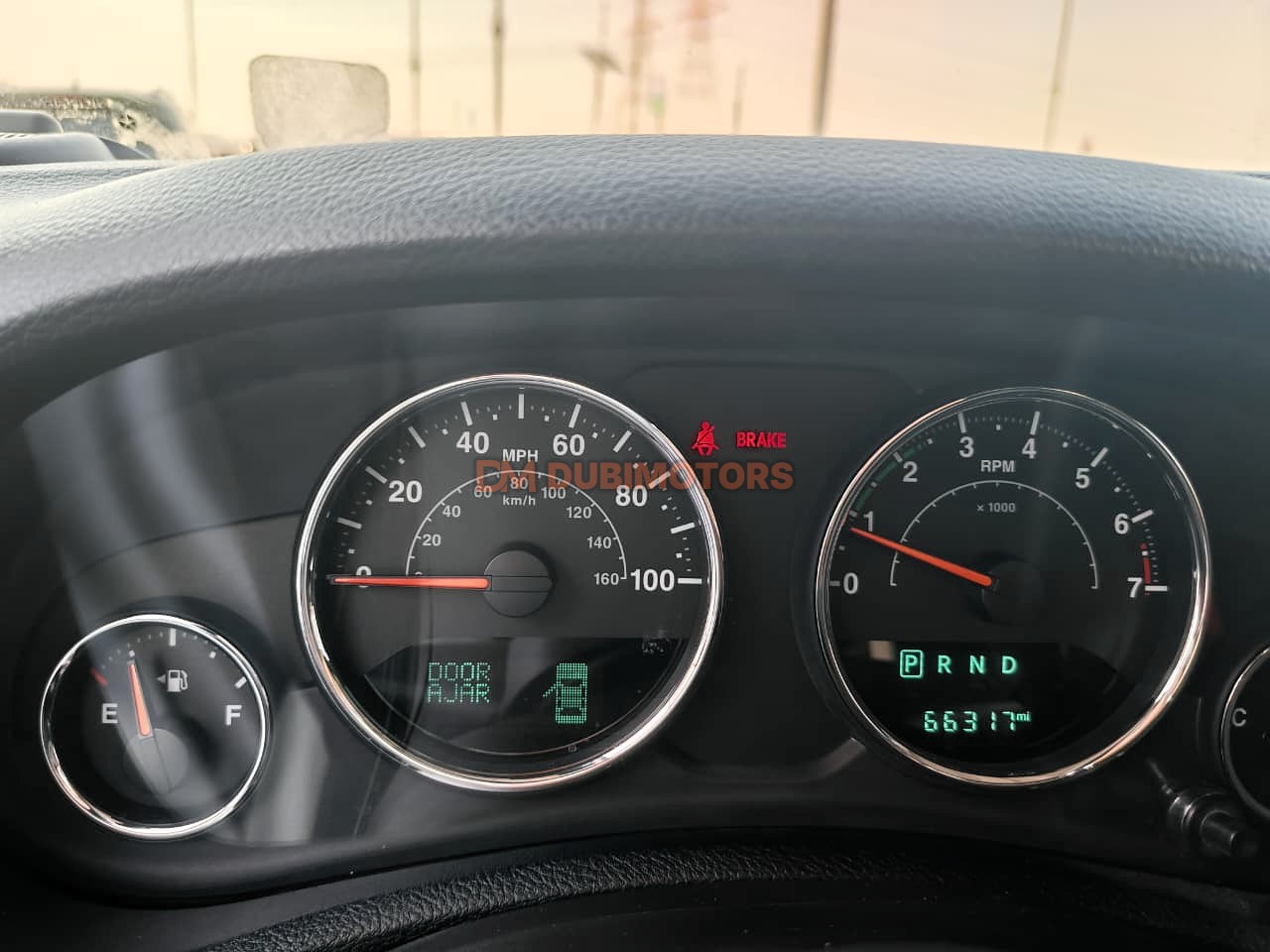 2017 Jeep Wrangler Sport for Sale in Abu Dhabi, photo 14 of 15