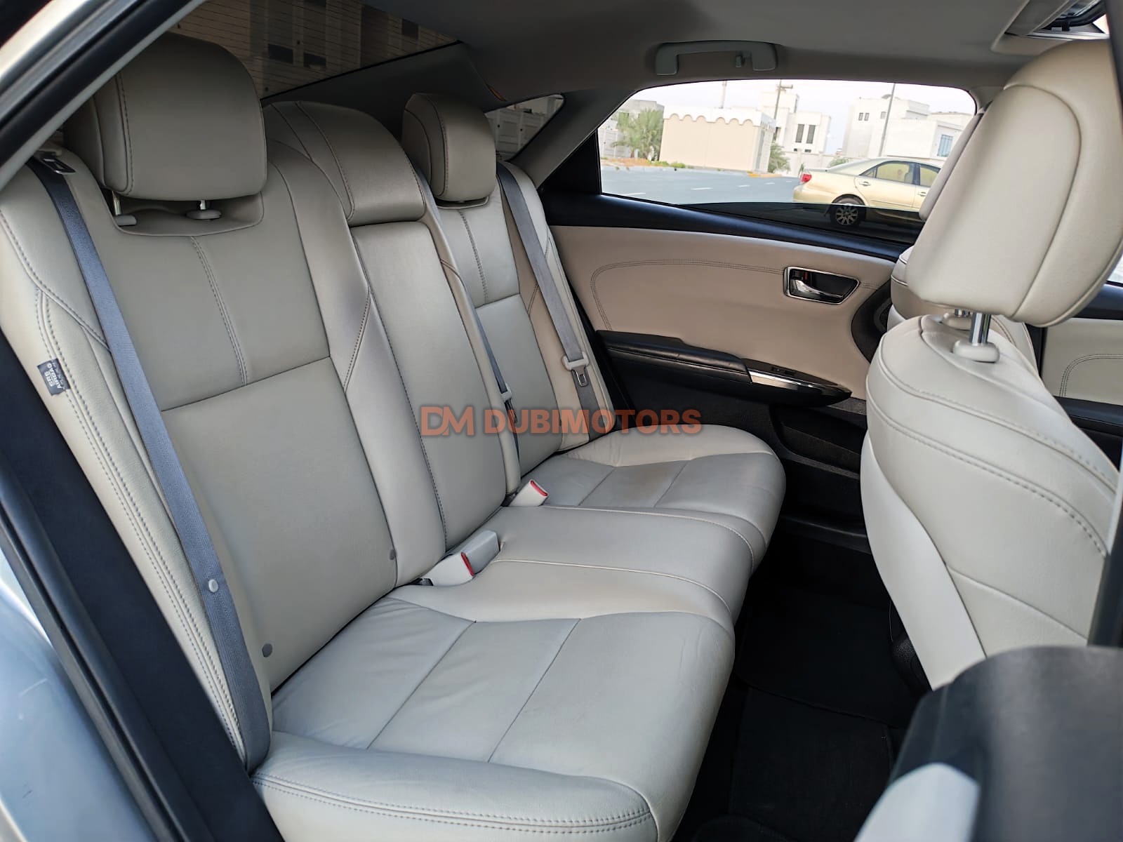 2017 Toyota Avalon SE+, photo 8 of 11