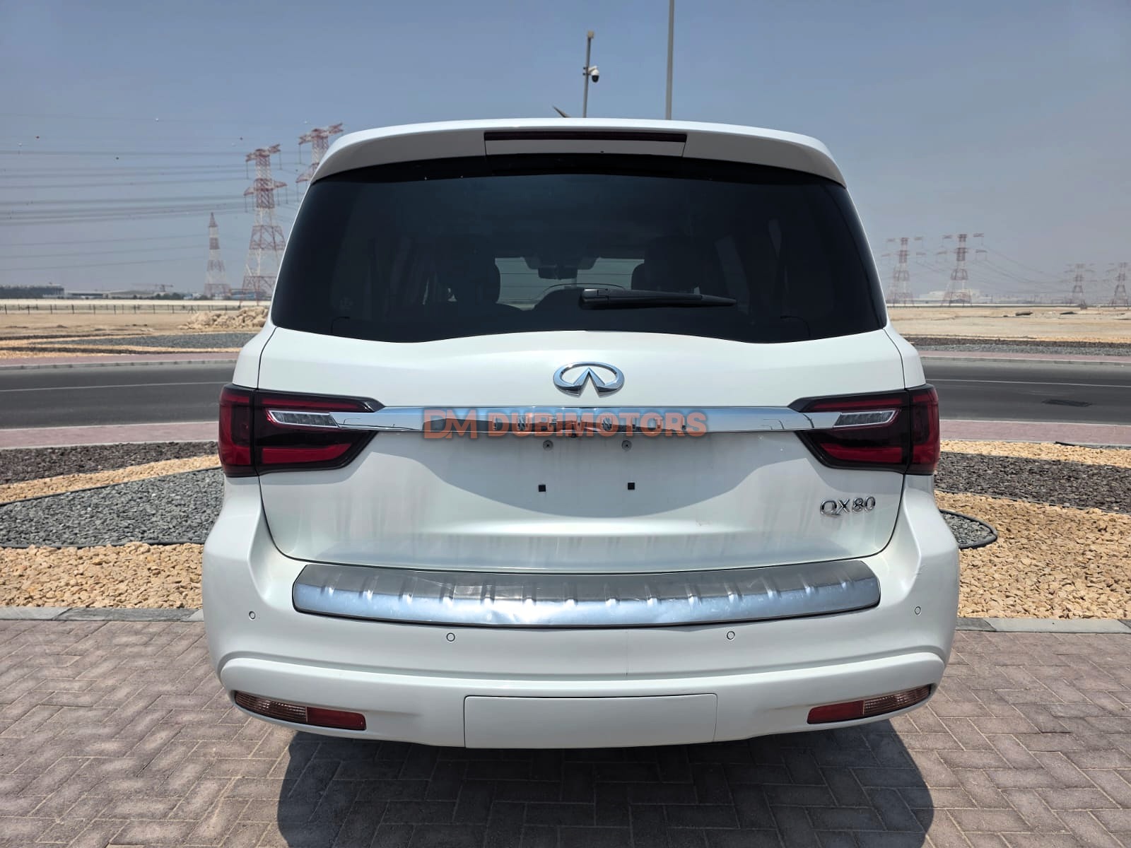 2024 Infiniti QX80 Luxe for Sale in Abu Dhabi, photo 11 of 20