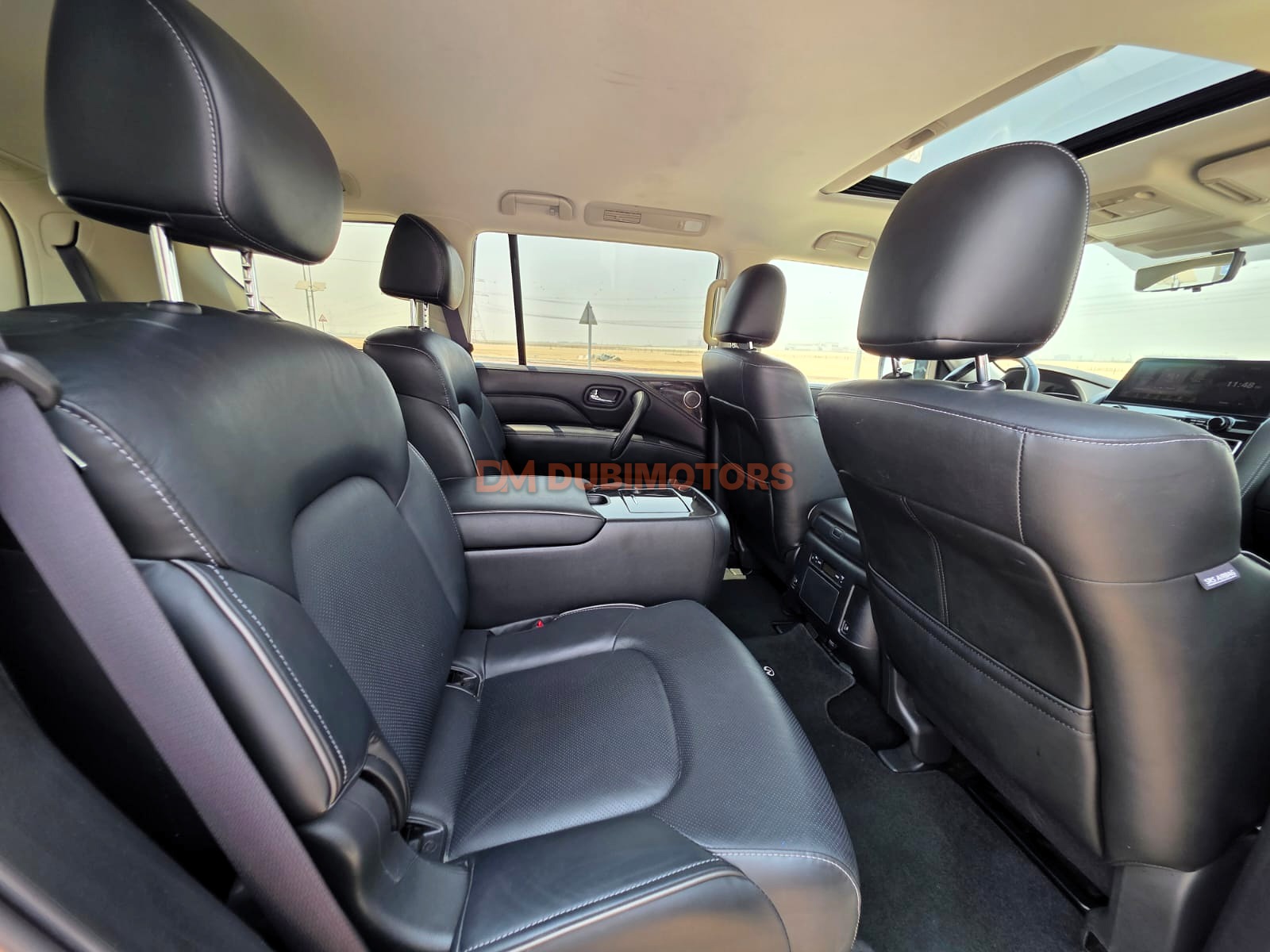 2024 Infiniti QX80 Luxe for Sale in Abu Dhabi, photo 14 of 20