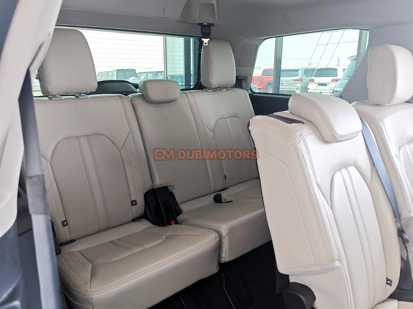 2019 Ford Expedition Platinum for Sale in Abu Dhabi, photo 15 of 17