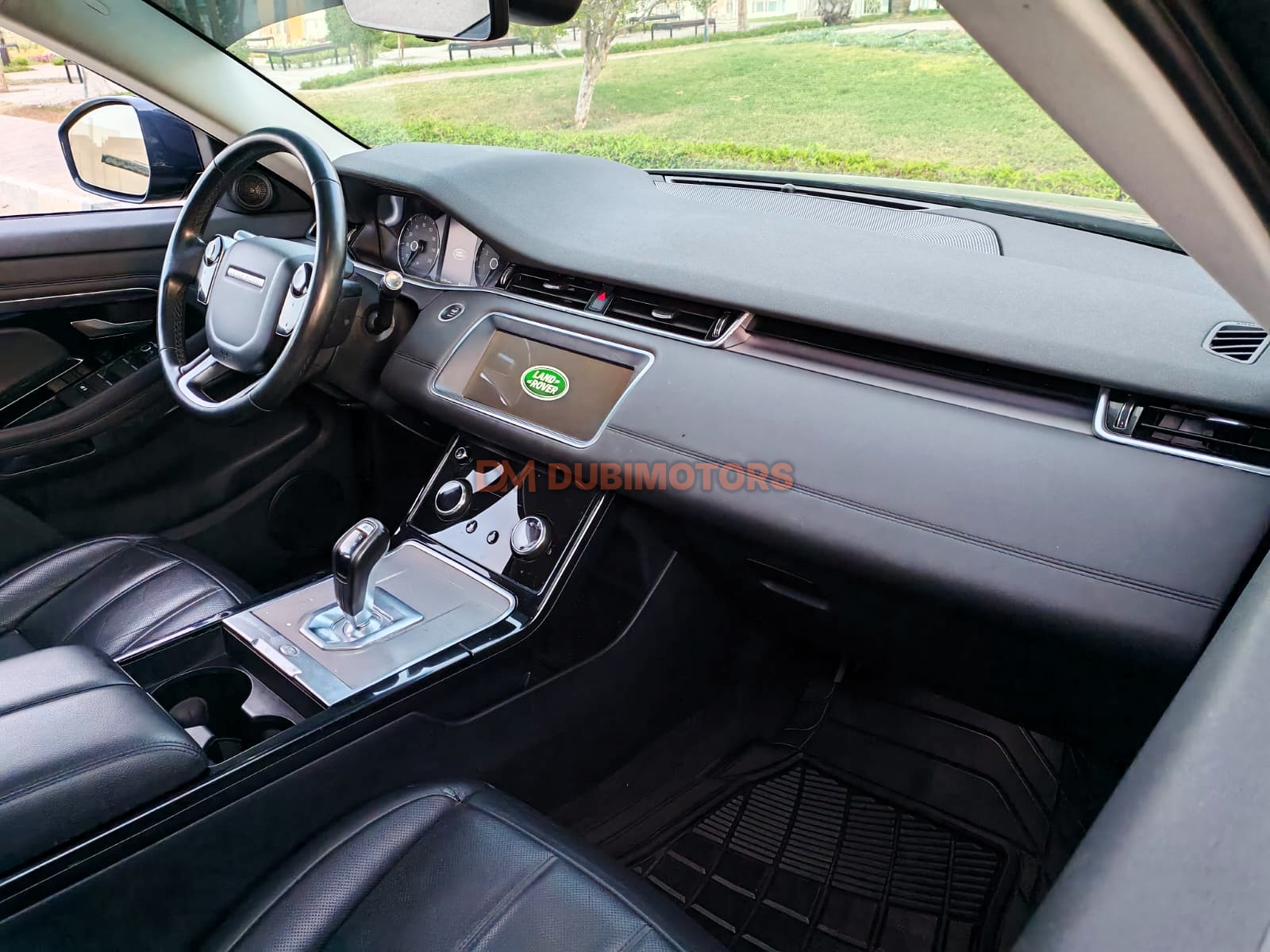 2020 Land Rover Range Rover Evoque S for Sale in Abu Dhabi, photo 13 of 14