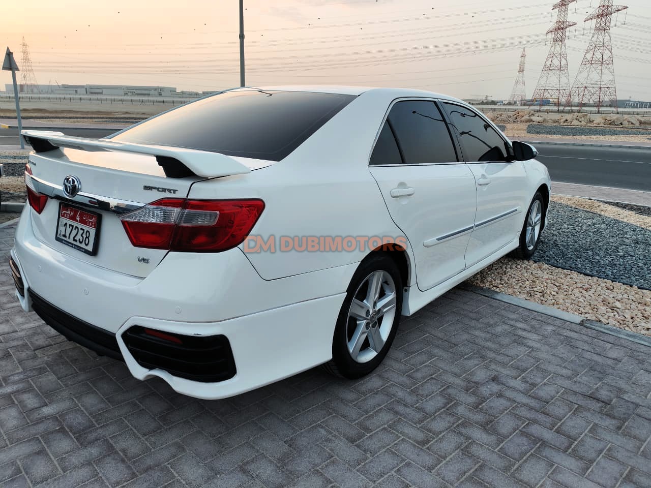 2015 Toyota Aurion Presara for Sale in Abu Dhabi, photo 3 of 16