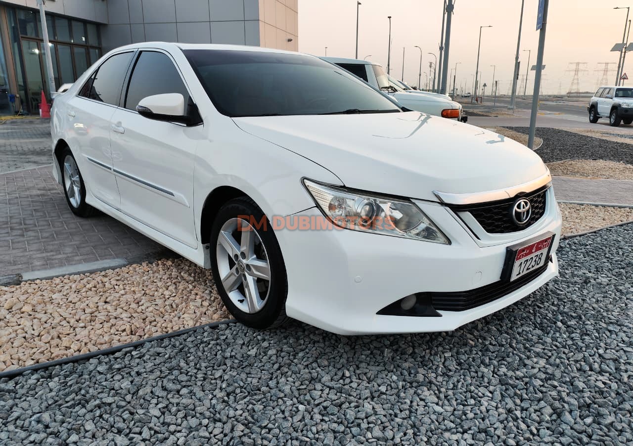 2015 Toyota Aurion Presara for Sale in Abu Dhabi, photo 8 of 16