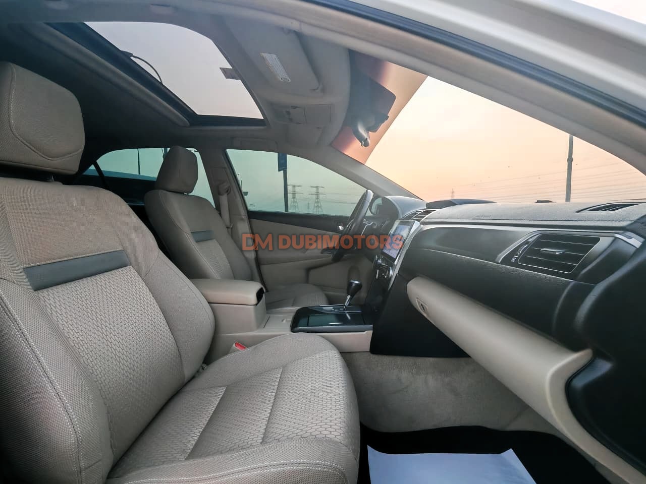 2015 Toyota Aurion Presara for Sale in Abu Dhabi, photo 14 of 16