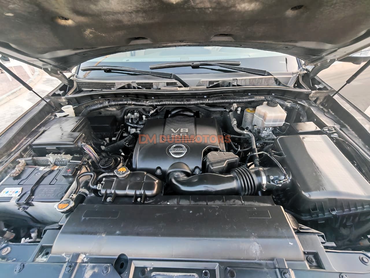 2015 Nissan Patrol Platinum for Sale in Abu Dhabi, photo 6 of 15