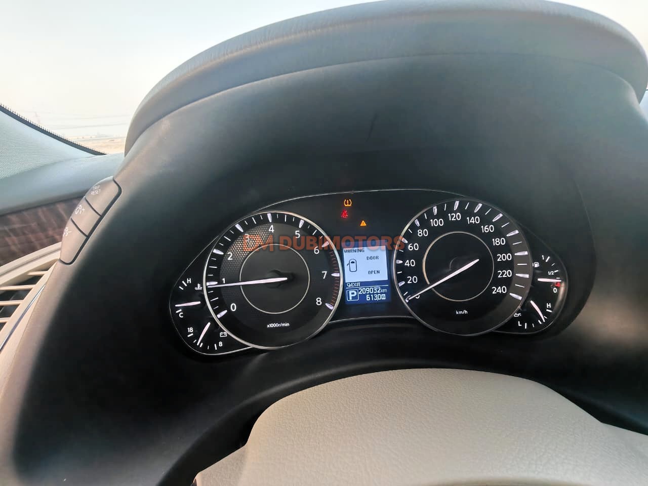 2015 Nissan Patrol Platinum for Sale in Abu Dhabi, photo 7 of 15