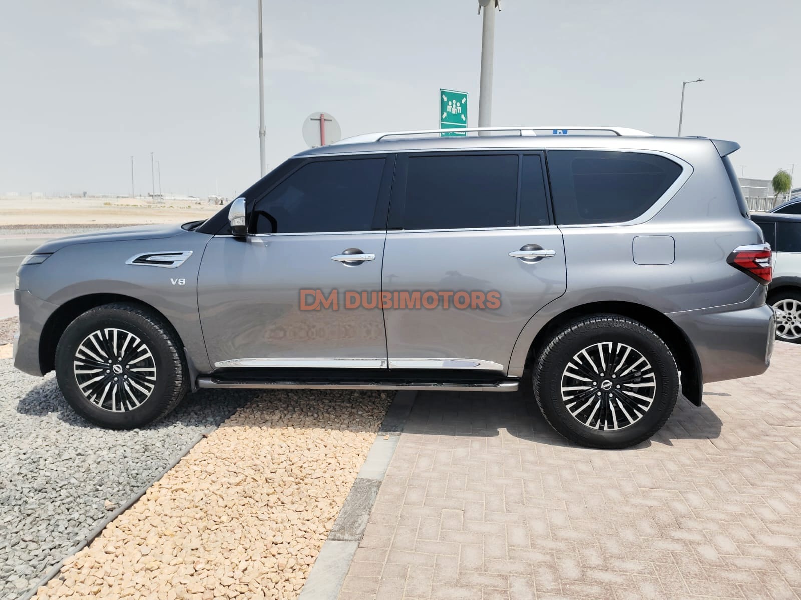 2022 Nissan Patrol Titanium for Sale in Abu Dhabi, photo 4 of 15